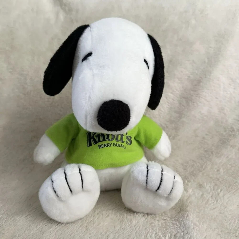 Snoopy Peanuts Knotts Berry Farm Green Shirt 10